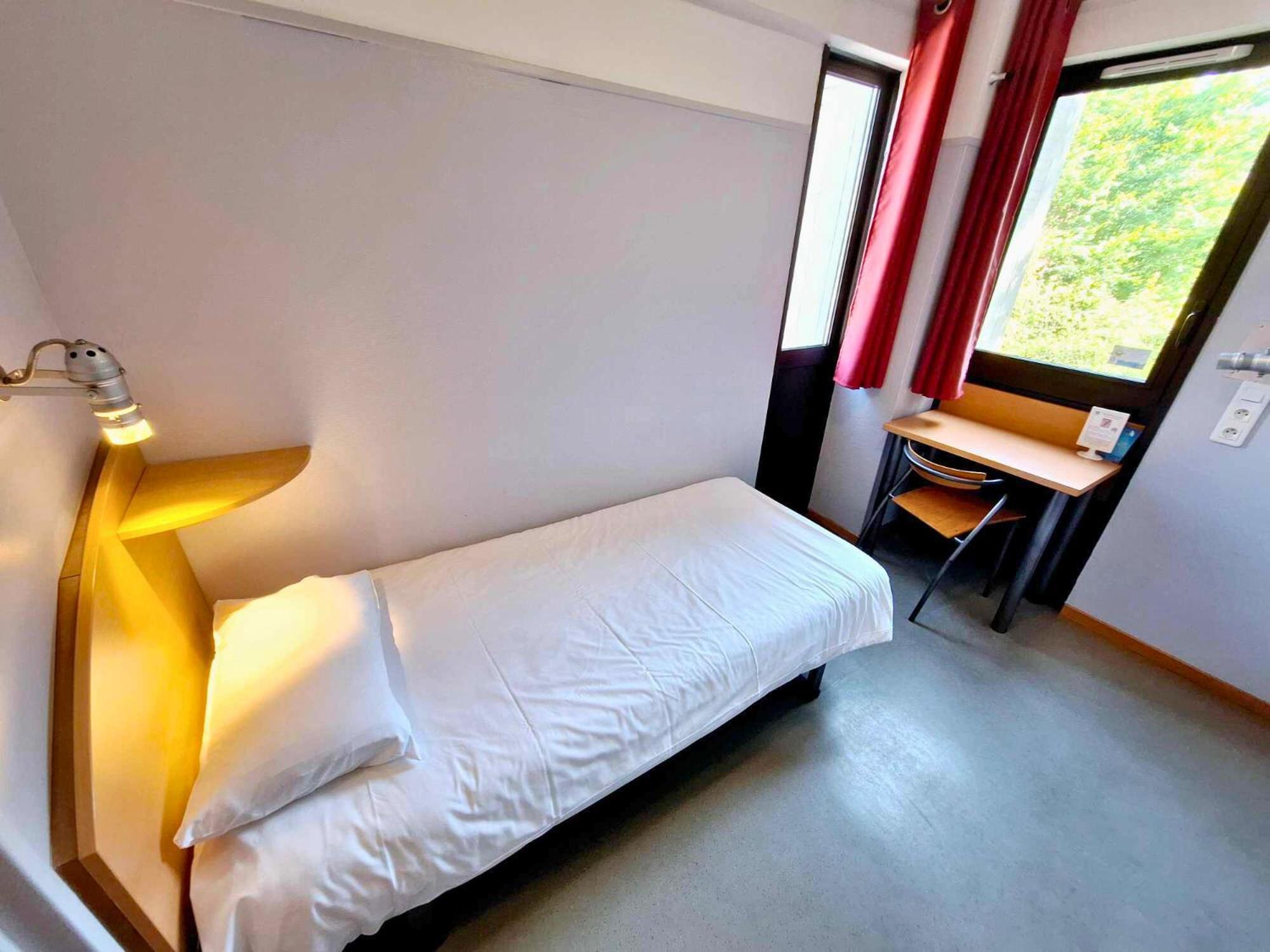 Cis De Champagne - Ethic Etapes Hotel Reims Eksteriør billede